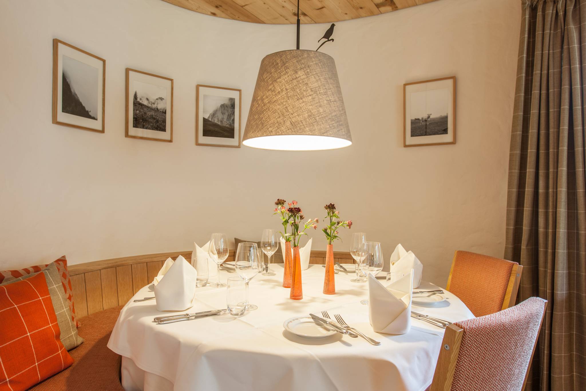 Fine dining, fondue & raclette: Restaurant Müli & Saagi Stübli - Hotel Gstaaderhof