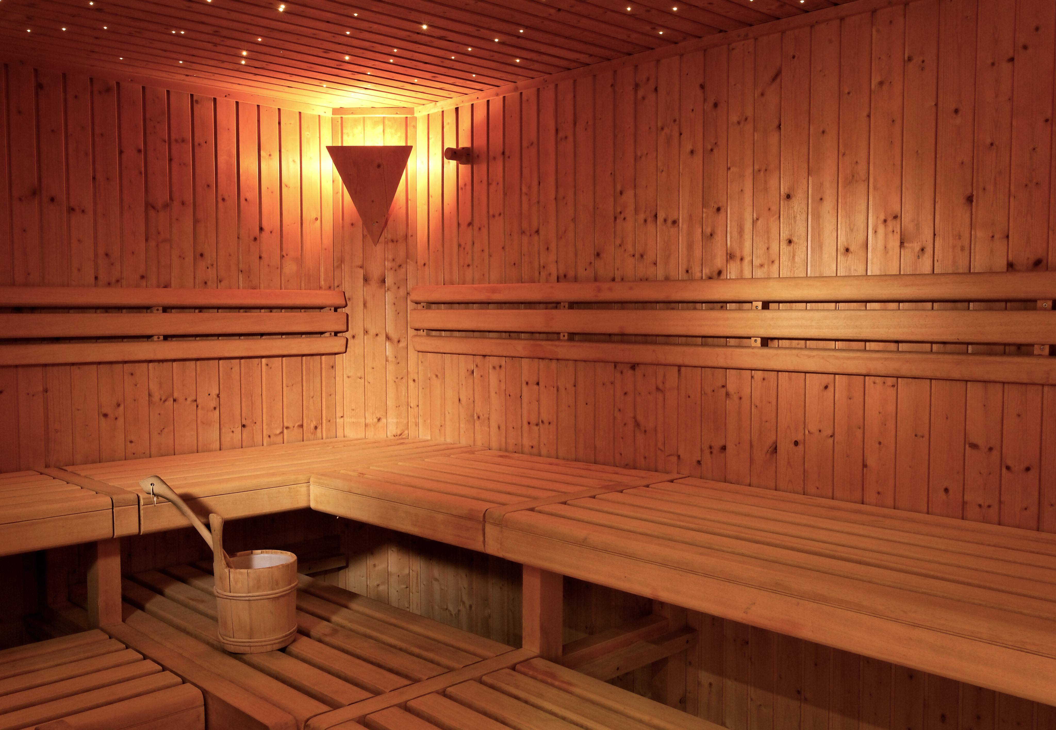 Sauna im Wellnessbereich des Hotel Gstaaderhof