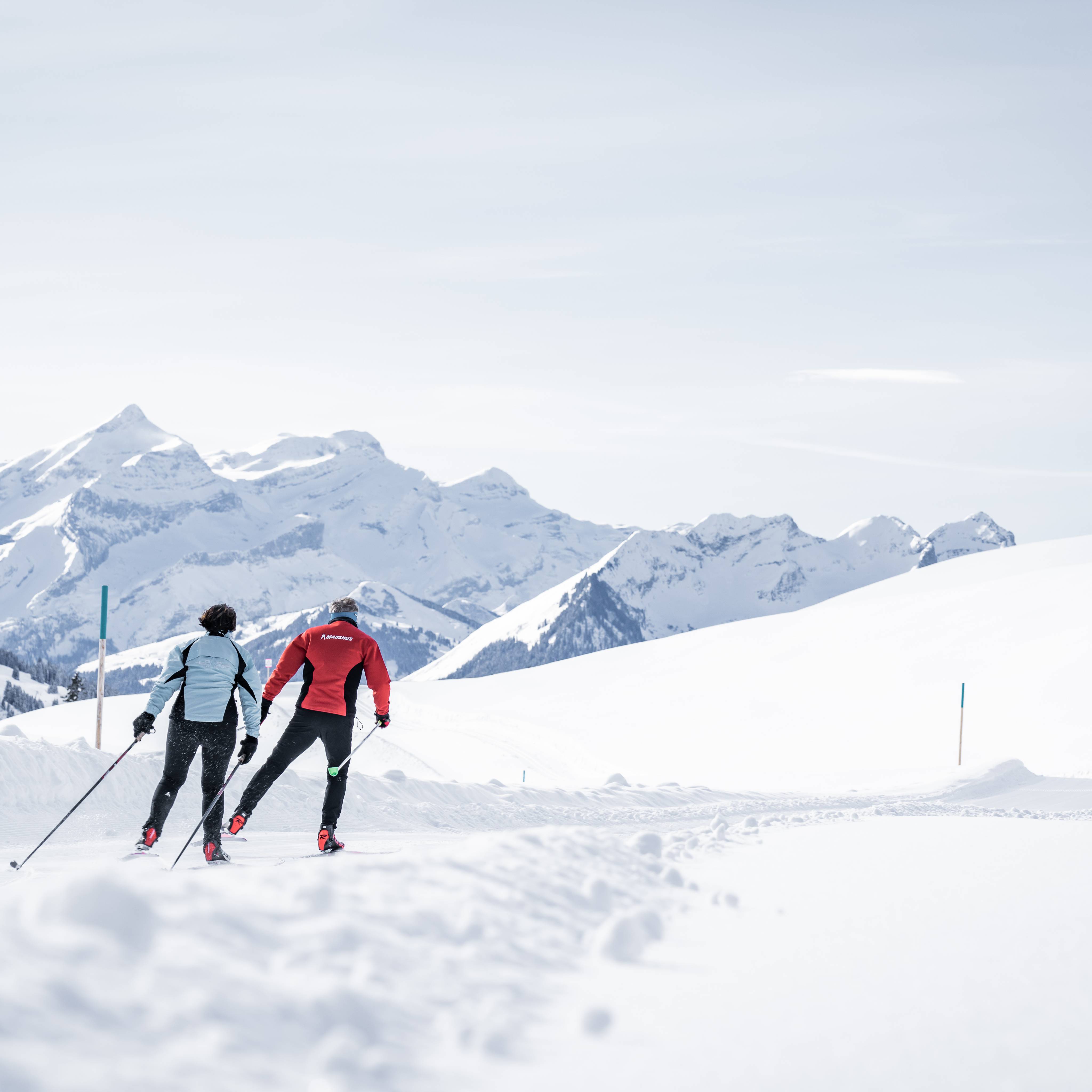 Avec des vues spectaculaires sur les sommets: Ski de fond sur le glacier - Hotel Gstaaderhof